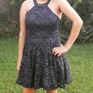 Beautiful cocktail dress!